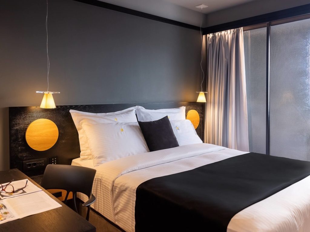Bedroom 3pines Premium City Escape Suite